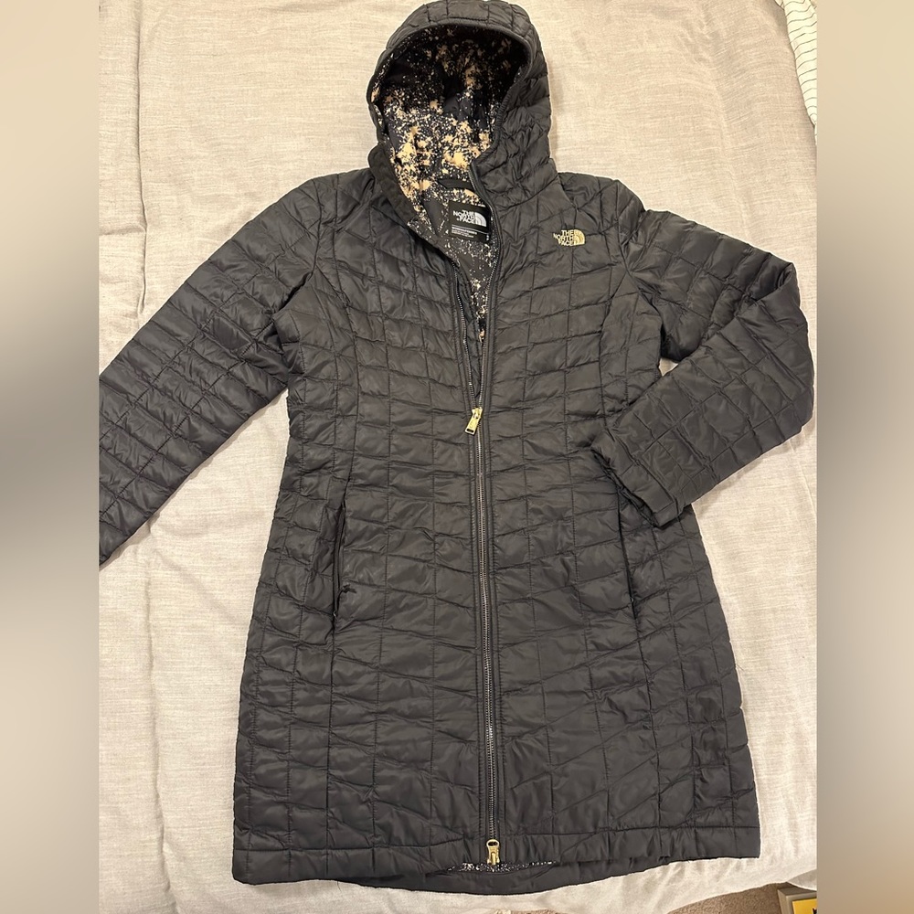 Women’s North Face Jacket